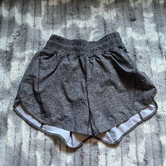 Lululemon Track That Short *5" Heather Lux Multi Black Size 4 - Picture 2 of 9